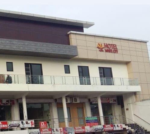 Oyo 30415 Hotel White City Anandpur  Exterior foto